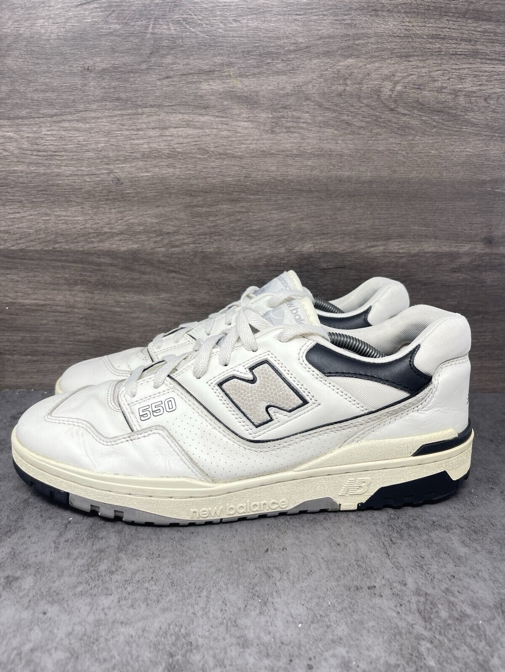 New Balance 550 Womens Size 12 White Black Leather Retro Basketball BB550WT